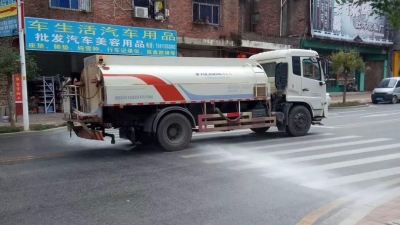 城市道路洒水不被待见，别急！来看五华环卫的解说
