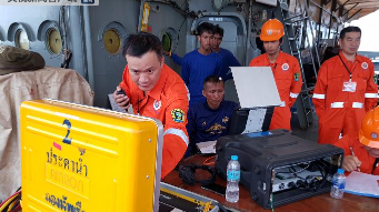 泰国游船倾覆事故最后一具遇难者遗体仍未打捞成功 14日继续打捞