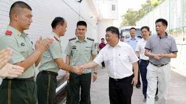 吴晖慰问驻五华部队官兵  加快推动军民融合发展