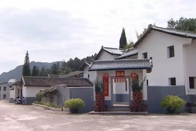 梅县区松源镇横坊村：村民理事会“理”出新农村新气象