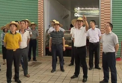 钟光灵率队深入梅县区各地调研“创文”“巩卫”工作