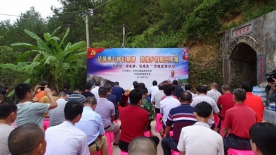 “学讲话、讲故事、谈感受”百姓宣讲活动在百侯首讲