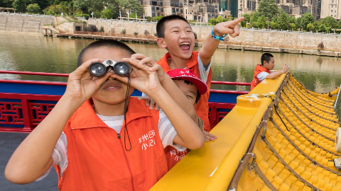 小记者丨璀璨的十里长廊