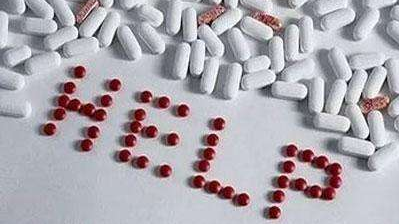 茶座丨进口“救命药”降价越快越好