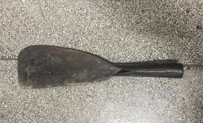 强行霸路，还亮出柴刀！梅州一男子无理取闹竟只因…