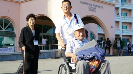 韩朝离散家属开始进行首轮会面，团聚者堂表亲和侄辈居多