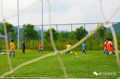 点进来！看看备战省运会的梅州球员日常训练