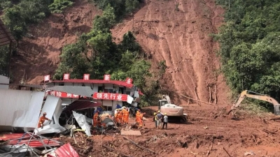 强降雨引发泥石流 云南已有4人遇难 这些地方今明有大到暴雨