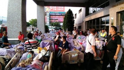 台湾新北市台北医院突发火灾，已造成14人心肺功能停止
