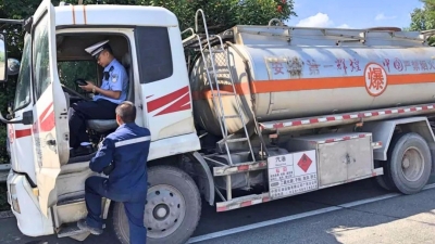 3日查扣99辆车！兴宁开展打击泥头车搅拌车等违法行为专项行动