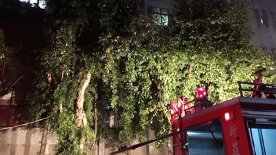 新北市台北医院火灾已致9人死亡，台媒称护工疑似拖延报案