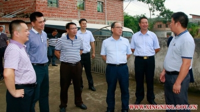 余其豹到兴宁叶塘石马两镇走访贫困村