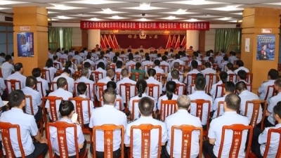 梅县公安召开“整治突出问题 纯洁公安队伍”专项教育活动