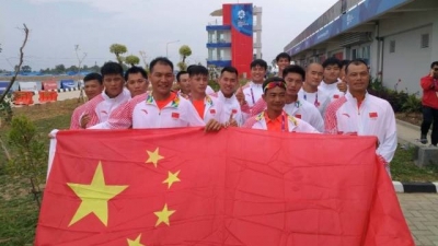 历史首金！中国男子龙舟队亚运会夺冠