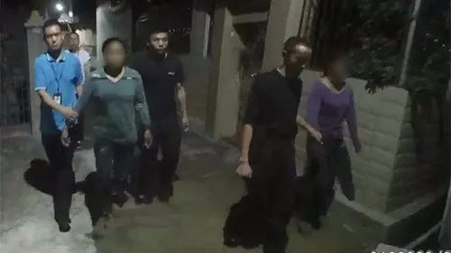 妻子物色目标，丈夫负责转移…他们在梅州“赚快钱”被逮！