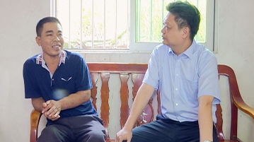 陈伟明到蕉城镇调研扶贫工作：小康路上不漏一户不落一人