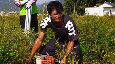 谁说年轻人不能吃苦？梅县小伙温政来实力告诉你