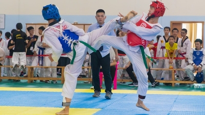 梅州第二届跆拳道联盟争霸赛19日举行，平远获团体第一