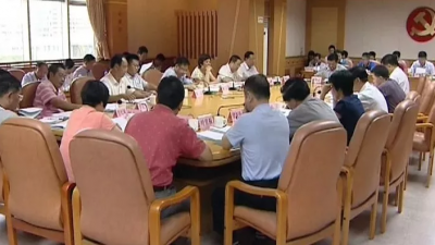 梅县区委理论学习中心组学习会：开创宣传思想工作新局面