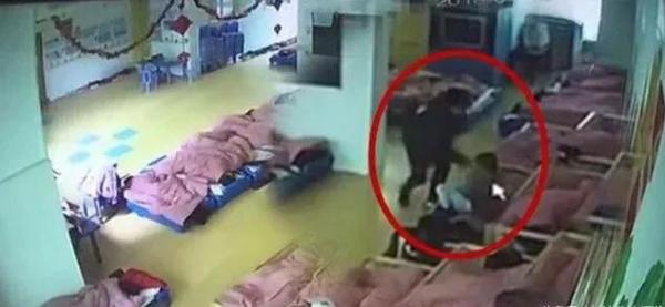 湖南一保育员虐待幼儿:获刑9个月,5年不得从事相关职业