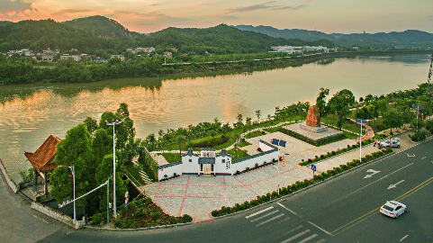 梅县区“头雁工程”：让住农村比住城市舒服