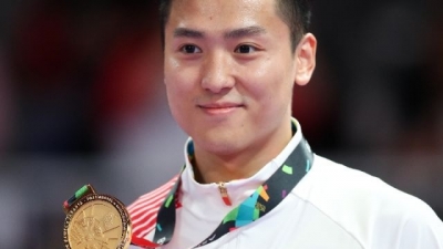 董栋豪取亚运男子蹦床“三连冠”