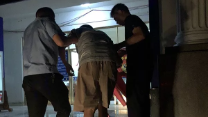 丰顺一老人雨夜离家欲轻生，原因是...