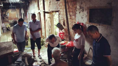 绝不漏掉一人！兴宁市积极组织人员撤离转移