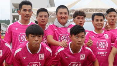 来了！孙楠携“楠”之队来五华了，不仅要唱歌，还要踢球