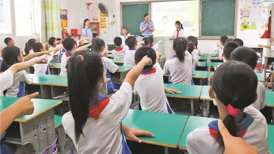 开学第一课 民警话你滴：预防性侵害 ，勇敢说“不”