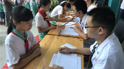 有爱！市人民医院到兴宁黄陂开展先心筛查义诊活动