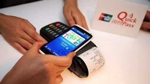 商务部：今年1-8月我国服务进出口保持较快增长