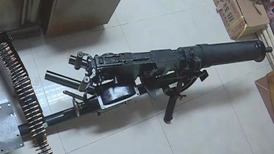AK47、马克沁重机枪、98K... 梅县这男子卖的仿真枪不得了