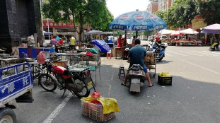 民生追踪丨蕉岭城南市场附近摆摊乱象得到整治