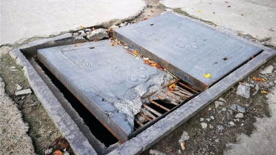 小心中招！梅县府前大道这两井盖成“陷阱”