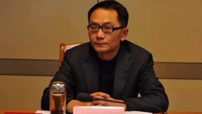 面对巡视组 这个官员说国企干部吃点喝点不算啥