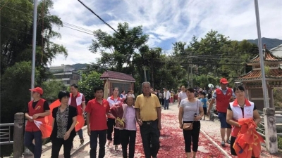 泪目！被卖80年后，这位丰顺老人终于回到家乡见到亲人