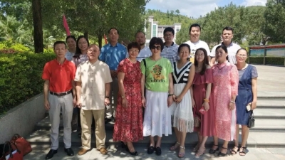 省作协“文学进校园”活动走进丰顺县黄金中学