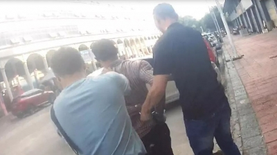 胆子贼大！这名“警察蜀黍”竟干起诈骗、勒索等违法勾当