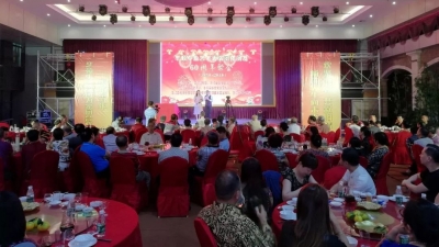 再聚首！丰顺专业艺术表演团体团友60周年献演泉乡