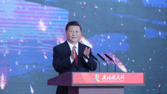 习近平宣布：港珠澳大桥正式开通