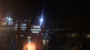 逆向超车致三车碰撞！206国道平远段发生交通事故1人死亡