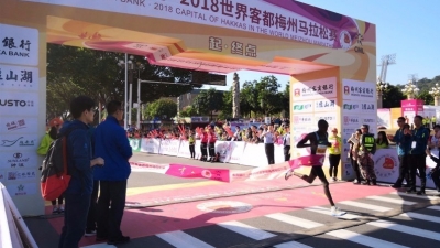 “梅马”半程马拉松冠军出炉！来自肯尼亚