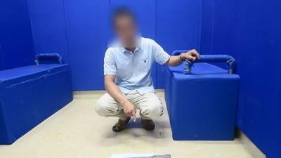 胆大妄为！男子占道摆卖还持刀划伤城管，被梅江警方刑拘