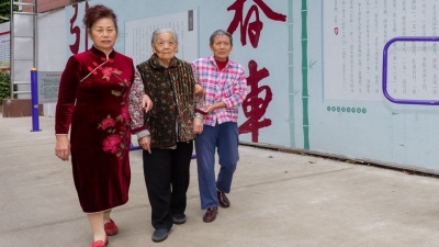 又是一年重阳节，梅城两位百岁老人谈长寿“秘籍”，get起来！