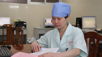 第八届梅州市道德模范获得者陈宏香：从医31年“零投诉”的儿科医生
