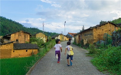 还原支教点滴，梅州教师书写支教生活