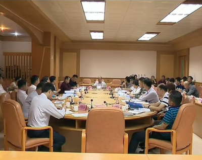 梅县区召开区政府常务会议：抓学习讲政治 抓项目谋发展