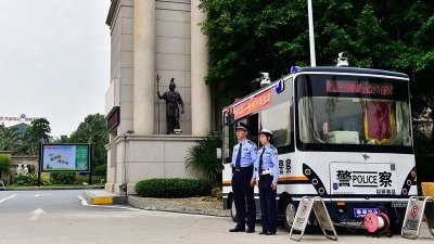 移动警务车进驻社区学校，丰顺公安“零距离”服务群众