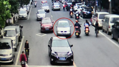 随意变道、疯狂超车...梅城街头上演“速度与激情”？真相是...